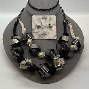 Black and Silver Necklace, Earring, and Bracelet A19